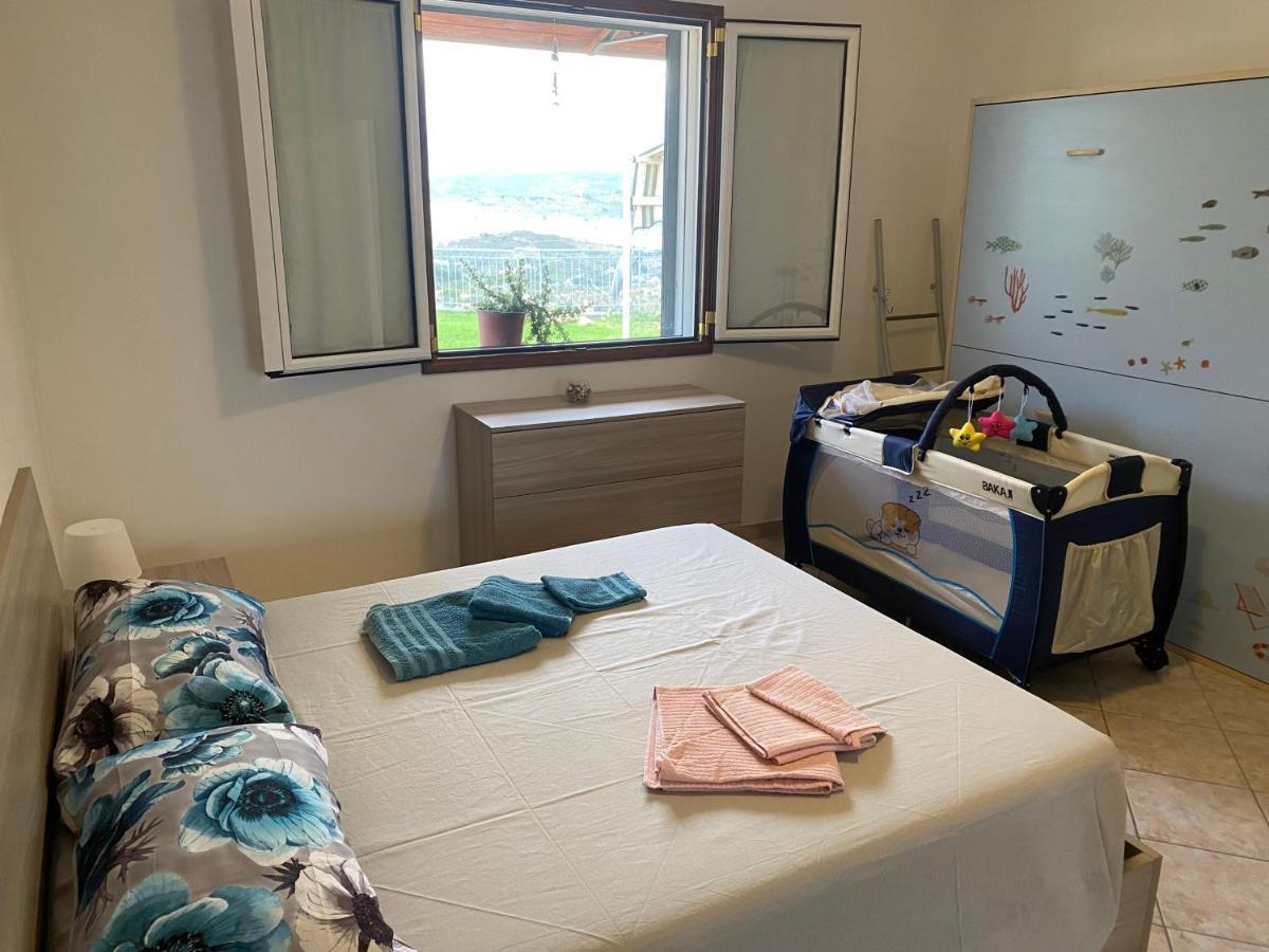 임페리아 Casa Vista Mare - Superb Garden And Parking Included 빌라 외부 사진